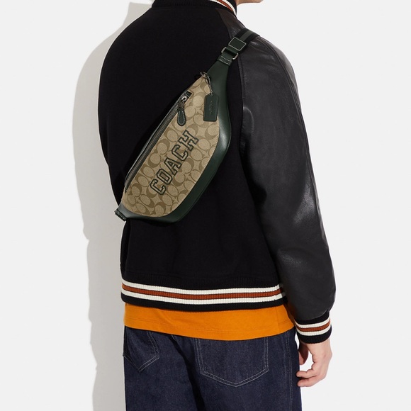 NWT Coach Warren Belt Bag In Signature Canvas With Varsity Motif - Picture 13 of 13